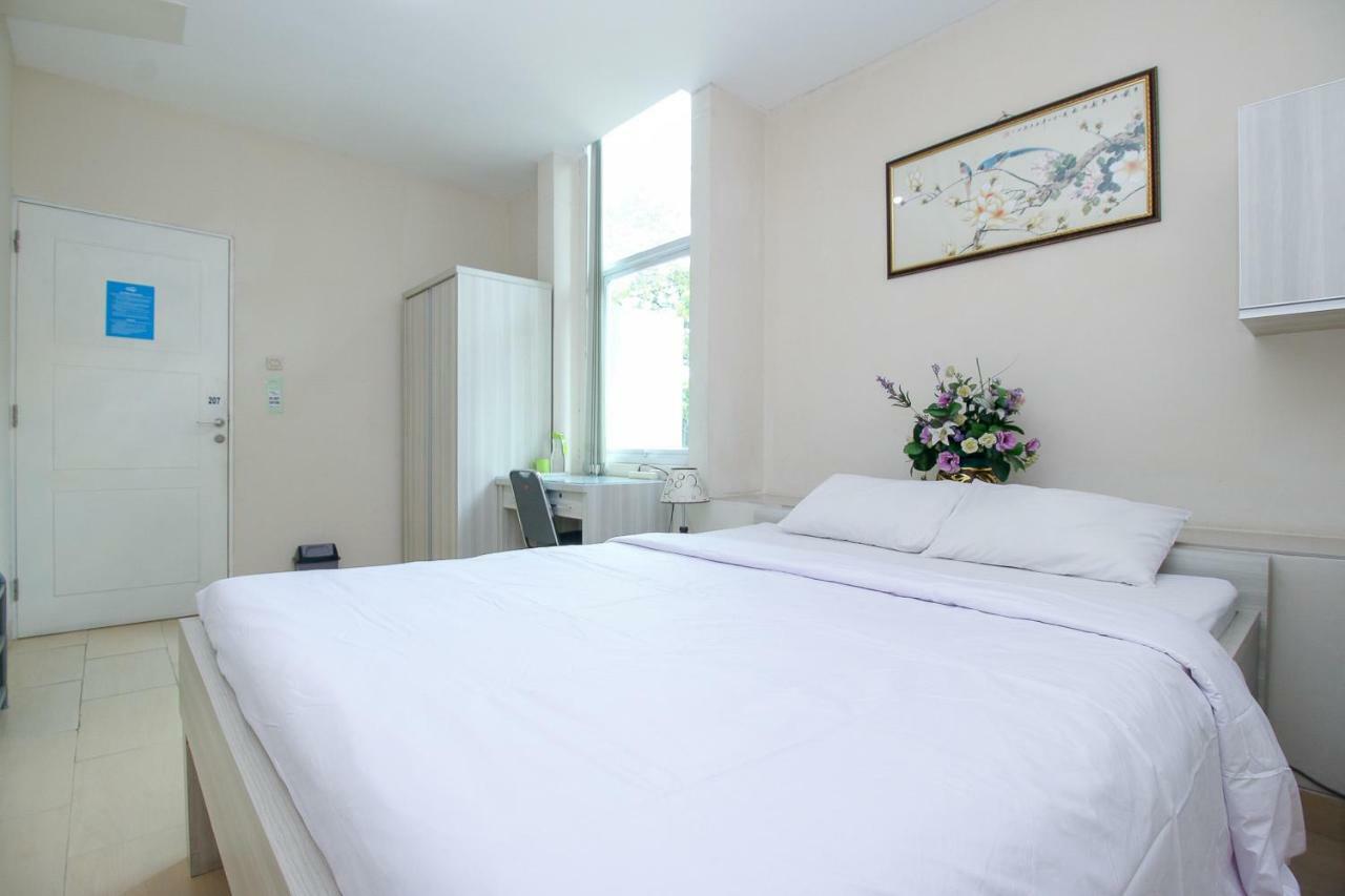Blossom Resident Blok M Jakarta Kültér fotó